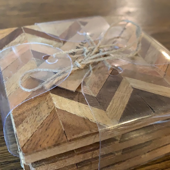 NEW Set of coasters (4) MADE IN INDIA - Picture 5 of 5